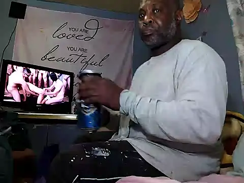 macnificent1fr online show from 02.16.25