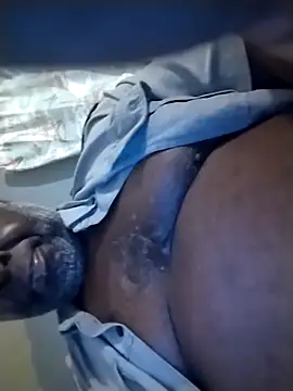 macnificent1fr online show from 10.03.25