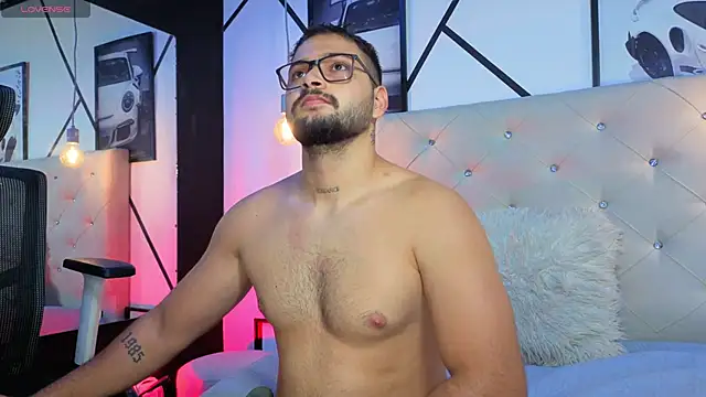 Andrew Brown online show from 04.21.26