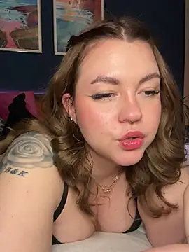 VictoriaLaFleur online show from 02.17.25