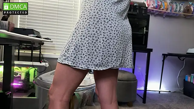 Snapshot of Cosmic_Rose chatting on 03.08.26 Cosmic Rose online show from 03.08.26