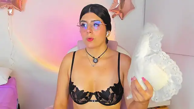 Snapshot of AnastaciaBlake chatting on 06.15.26 AnastaciaBlake online show from 06.15.26