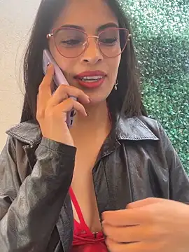 Snapshot of Astrid-- chatting on 04.24.26 Astrid-- online show from 04.24.26