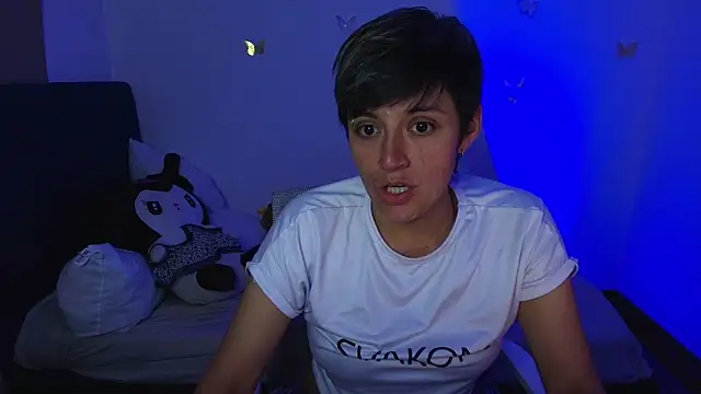 9 Fernanda 9 online show from 02.01.26