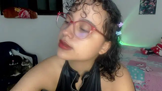 lou cute online show from 01.26.25