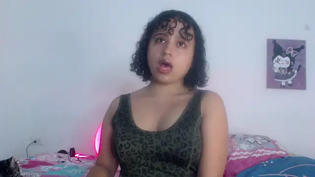 lou cute online show from 02.06.25