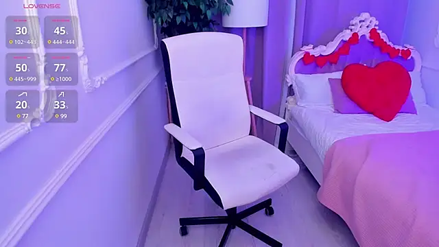 Lily Marlin online show from 02.13.25