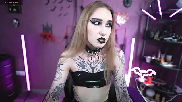 Snapshot of amywhitenessxx chatting on 05.10.26 amywhitenessxx online show from 05.10.26