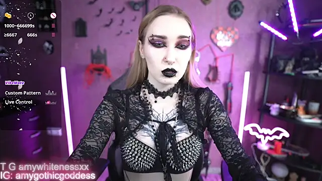 Snapshot of amywhitenessxx chatting on 05.25.26 amywhitenessxx online show from 05.25.26