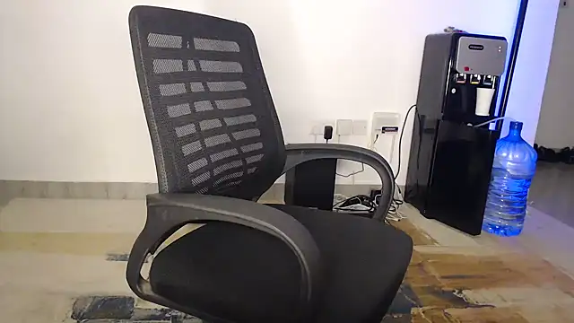 CurvyGlass online show from 03.24.26