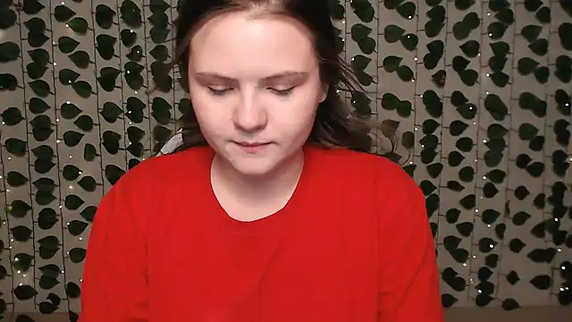 IxxiLiana online show from 02.13.25