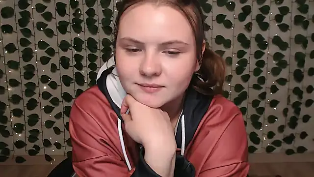 IxxiLiana online show from 02.16.25