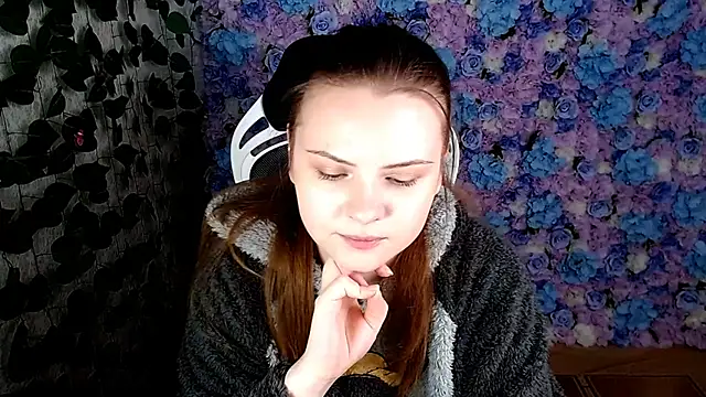 IxxiLiana online show from 09.26.25