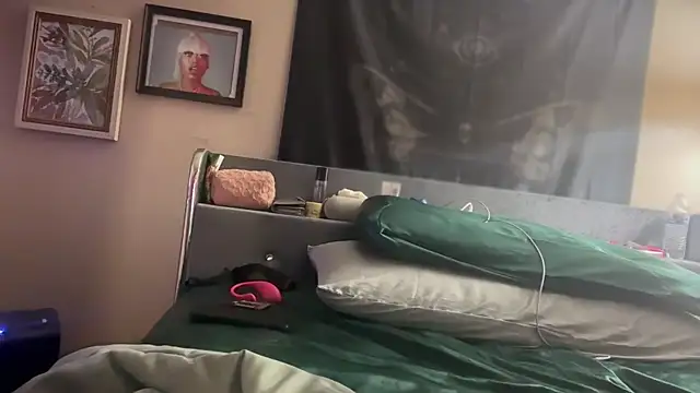 Yagurl  west online show from 02.06.25