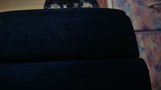 Yagurl  west online show from 02.24.25