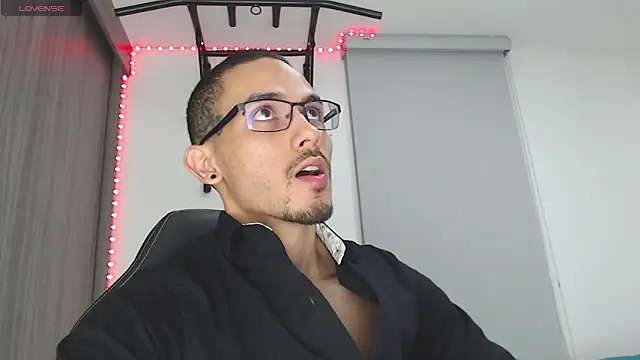 russthiago online show from 03.06.25