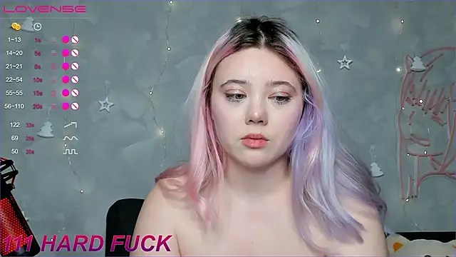   KawaiiYuki   online show from 01.01.25