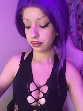 Katalinastarr online show from 12.18.24