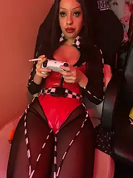 Katalinastarr online show from 12.21.24