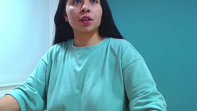 danna- roouss online show from 12.21.25