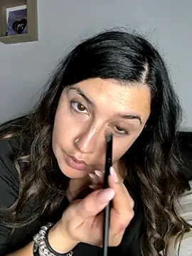 Novababy18 online show from 12.04.25