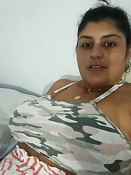 Snapshot of AlyDenalioficial chatting on 03.01.25 AlyDenalioficial online show from 03.01.25