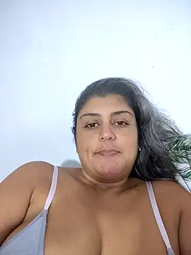 Snapshot of AlyDenalioficial chatting on 11.12.25 AlyDenalioficial online show from 11.12.25