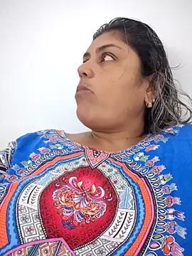 Snapshot of AlyDenalioficial chatting on 02.04.26 AlyDenalioficial online show from 02.04.26