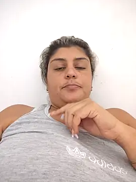 Snapshot of AlyDenalioficial chatting on 02.28.26 AlyDenalioficial online show from 02.28.26