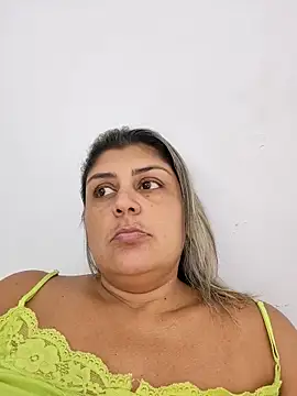 Snapshot of AlyDenalioficial chatting on 04.08.26 AlyDenalioficial online show from 04.08.26
