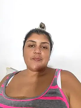Snapshot of AlyDenalioficial chatting on 04.15.26 AlyDenalioficial online show from 04.15.26