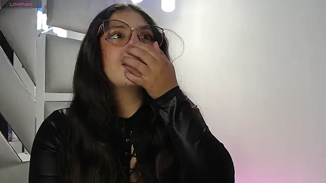 Paola Lyon  online show from 03.19.25