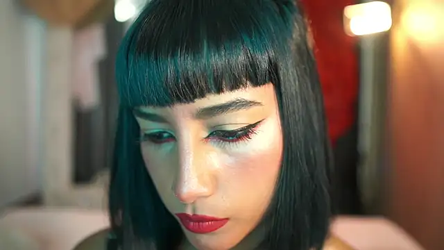 JulietaWinona online show from 04.21.26