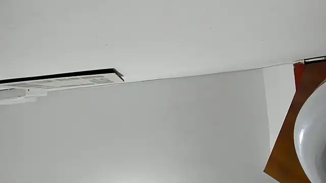 Mialenox online show from 11.05.25