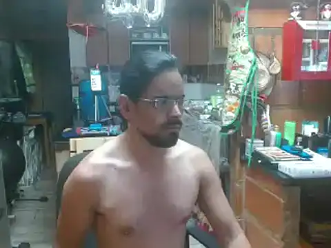 Snapshot of Dr_Pocholate84 chatting on 01.11.25 Dr Pocholate84 online show from 01.11.25