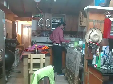 Snapshot of Dr_Pocholate84 chatting on 02.17.25 Dr Pocholate84 online show from 02.17.25