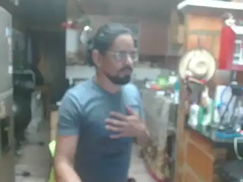 Snapshot of Dr_Pocholate84 chatting on 02.20.25 Dr Pocholate84 online show from 02.20.25