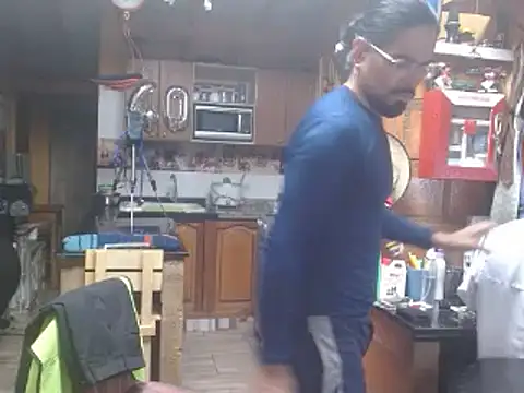 Snapshot of Dr_Pocholate84 chatting on 03.01.25 Dr Pocholate84 online show from 03.01.25