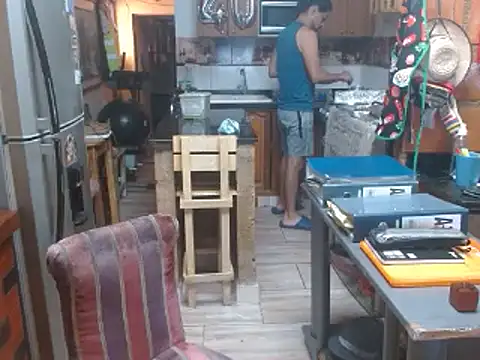 Snapshot of Dr_Pocholate84 chatting on 03.17.25 Dr Pocholate84 online show from 03.17.25