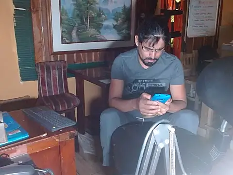 Snapshot of Dr_Pocholate84 chatting on 05.11.26 Dr Pocholate84 online show from 05.11.26