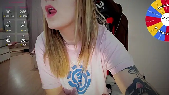 Olivia Munk online show from 12.27.24