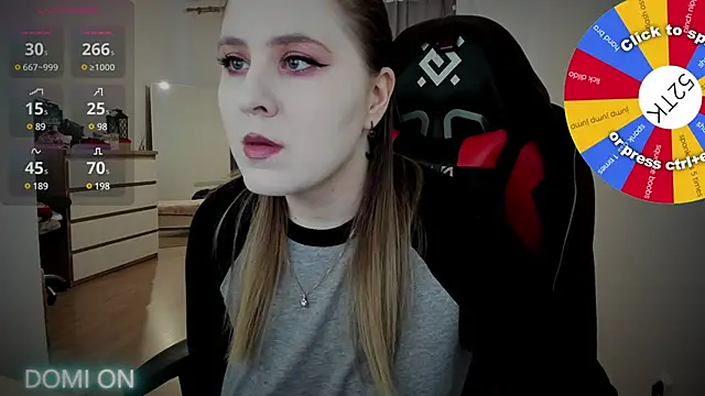 Olivia Munk online show from 01.02.25