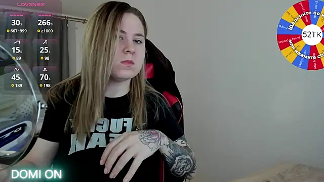 Olivia Munk online show from 01.29.25