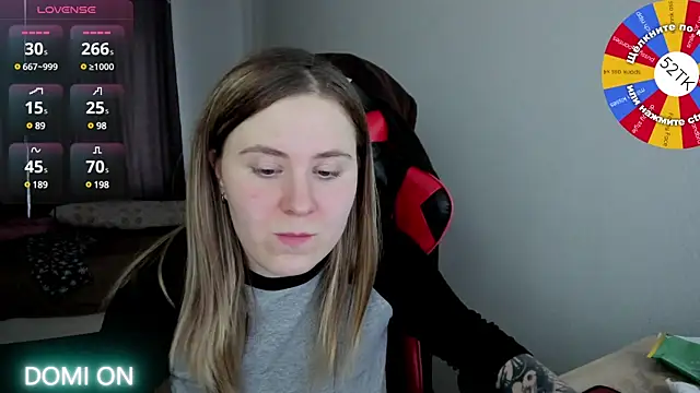 Olivia Munk online show from 01.30.25