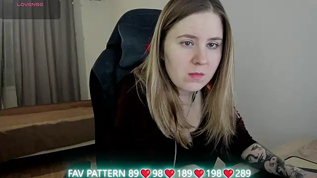 Olivia Munk online show from 03.03.25