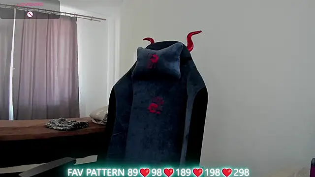 Olivia Munk online show from 03.09.25