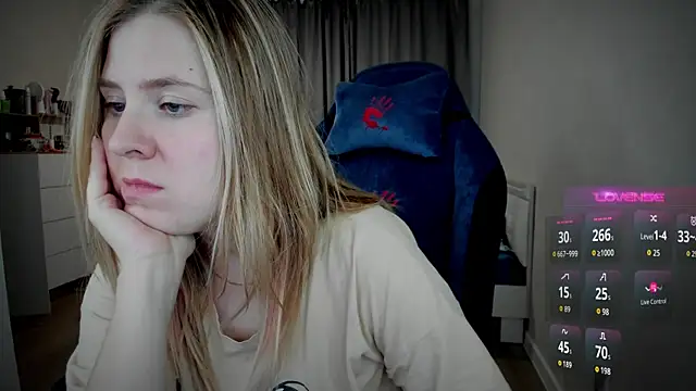 Olivia Munk online show from 09.25.25