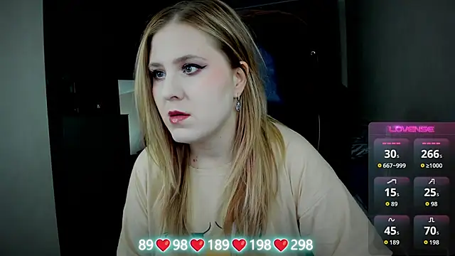 Olivia Munk online show from 09.26.25