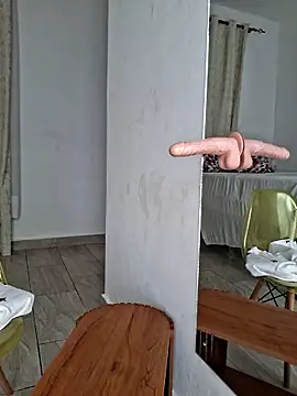 Kamdollie online show from 10.03.25