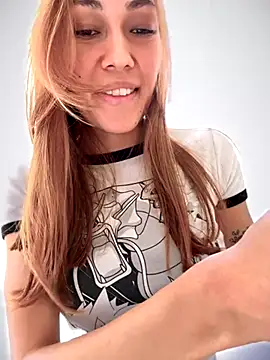 MichelleFerry  online show from 10.02.25